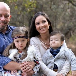 Meet your Posher, Nuvia